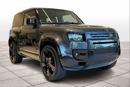 2024 Land Rover Defender V8