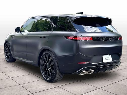 BLACK 2026 Land Rover Range Rover Sport SE