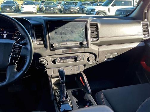 Glacier White 2024 Nissan Frontier PRO-4X