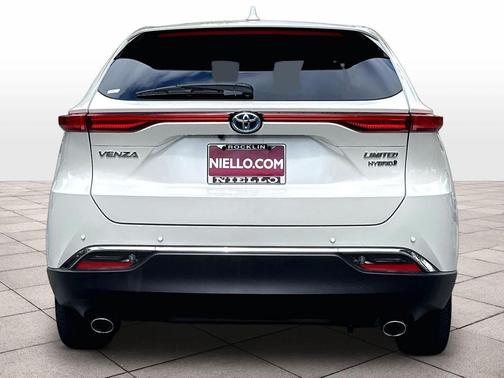 Blizzard Pearl 2021 Toyota Venza Limited