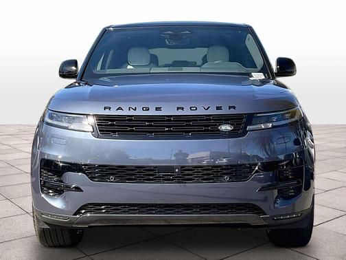 2026 Land Rover Range Rover Sport SE
