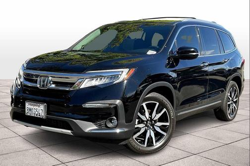 2019 Honda Pilot Touring 8-Passenger