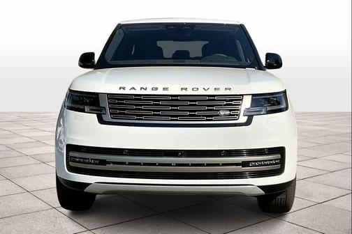 2025 Land Rover Range Rover P400 SE