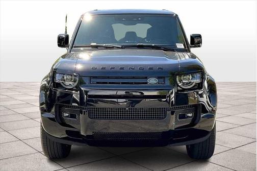 2024 Land Rover Defender 110 P400 X-Dynamic SE