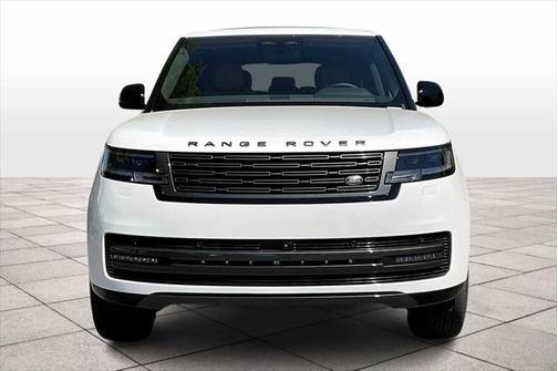 2025 Land Rover Range Rover P530 SE 7 Seat