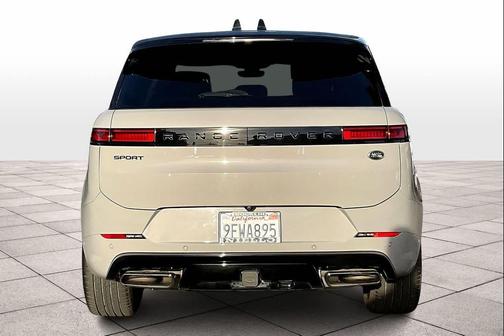 2023 Land Rover Range Rover Sport SE