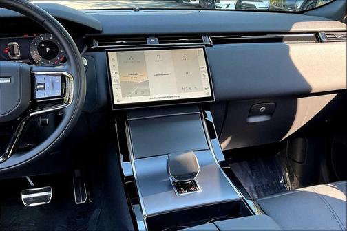 2025 Land Rover Range Rover Velar P250 SE R-Dynamic