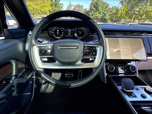 Fuji White 2023 Land Rover Range Rover Autobiography