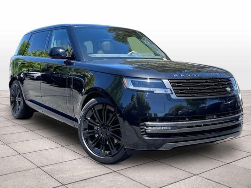 BLACK 2026 Land Rover Range Rover P400 SE 7 Seat