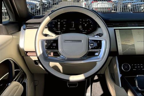 2023 Land Rover Range Rover P530 SE