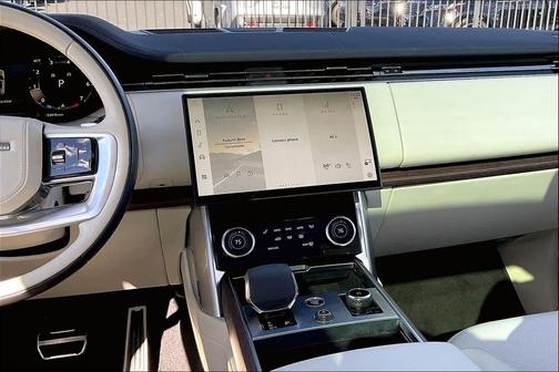 2023 Land Rover Range Rover P530 SE