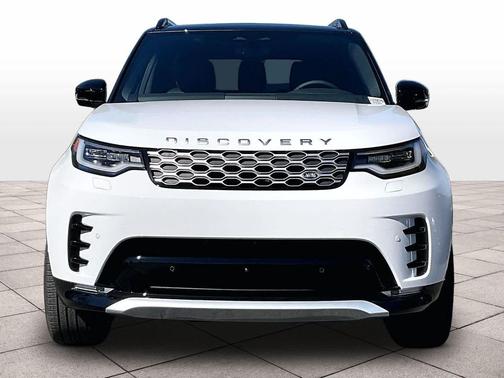 Fuji White 2026 Land Rover Discovery Gemini Edition