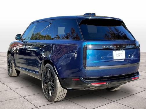 2025 Land Rover Range Rover P400 SE 7 Seat