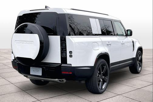 2026 Land Rover Defender P300 S