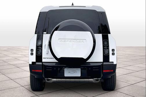 2026 Land Rover Defender P300 S