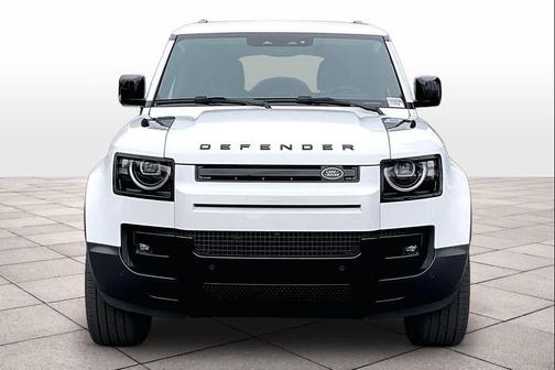 2026 Land Rover Defender P300 S