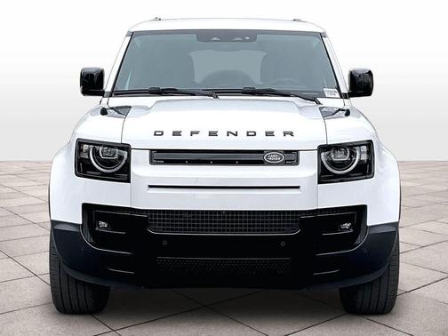 2026 Land Rover Defender P300 S