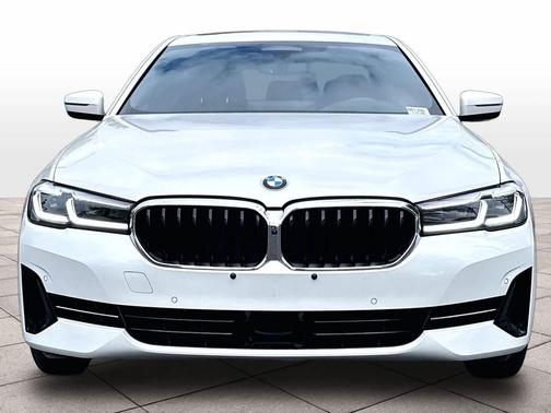 Mineral White Metallic 2021 BMW 540 540i