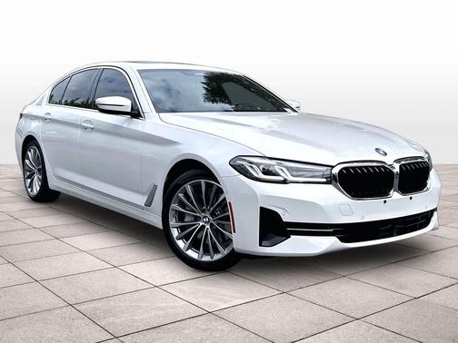 Mineral White Metallic 2021 BMW 540 540i