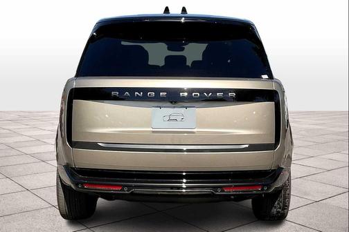 2025 Land Rover Range Rover P400 SE 7 Seat