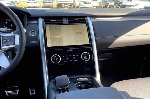 2024 Land Rover Discovery P360 Dynamic SE
