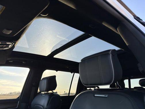 2023 Jeep Grand Wagoneer Series II 4x4