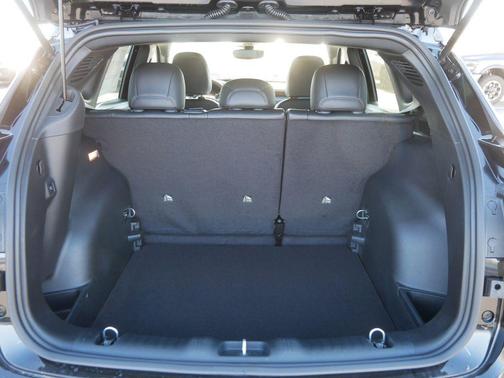 Diamond Black Crystal Pearlcoat 2026 Jeep Compass Limited