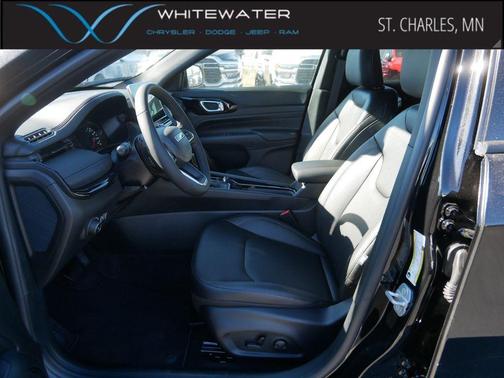 Diamond Black Crystal Pearlcoat 2026 Jeep Compass Limited