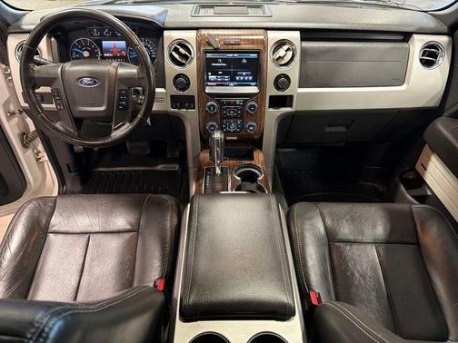 White Platinum Clearcoat Metallic 2014 Ford F-150 Lariat