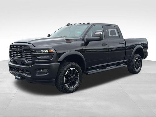 Diamond Black Crystal Pearlcoat 2026 RAM 2500 Warlock Crew Cab 4x4 6'4' Box