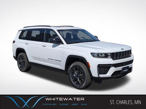 Bright White Clearcoat 2027 Jeep Grand Cherokee L Laredo