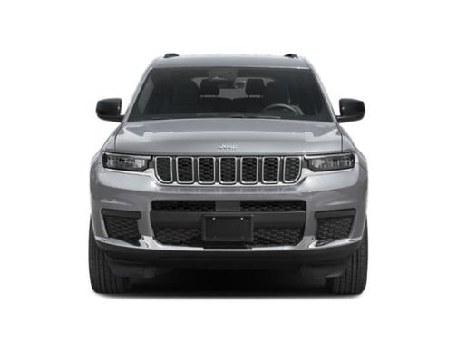 Bright White Clearcoat 2027 Jeep Grand Cherokee L Laredo
