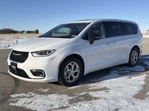 2024 Chrysler Pacifica Limited