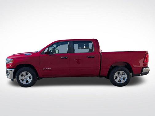 Molten Red Pearlcoat 2026 RAM 1500 Big Horn/Lone Star