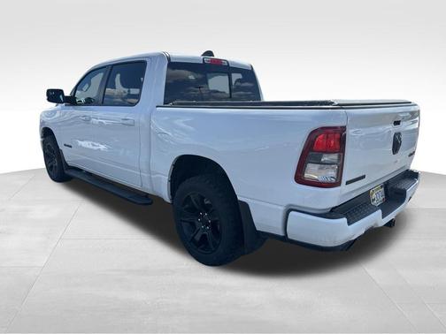 Bright White Clearcoat 2021 RAM 1500 Big Horn/Lone Star