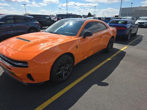 Header Orange Clearcoat 2026 Dodge Charger R/T Scat Pack