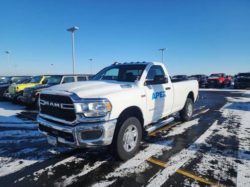 2020 RAM 3500 Tradesman Regular Cab 4x4 8' Box