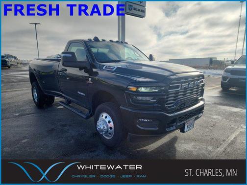 2025 RAM 3500 Big Horn Regular Cab 4x4 8' Box