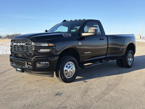2025 RAM 3500 Big Horn Regular Cab 4x4 8' Box