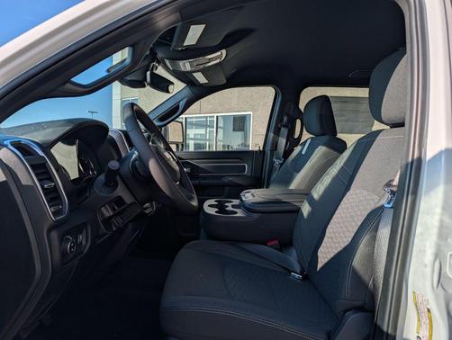 2026 RAM 2500 Big Horn Crew Cab 4x4 6'4' Box