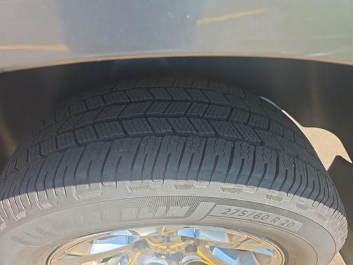 Black Clearcoat 2013 RAM 1500 Laramie
