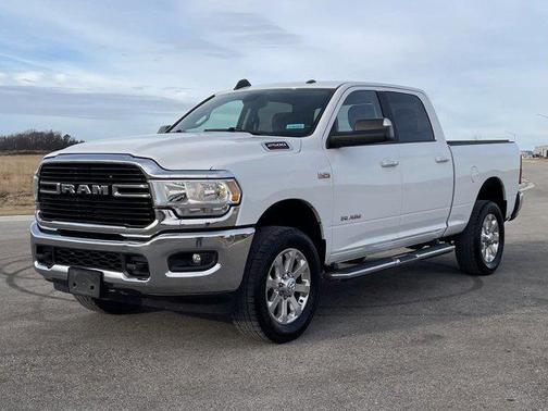 2019 RAM 2500 Big Horn Crew Cab 4x4 6'4' Box