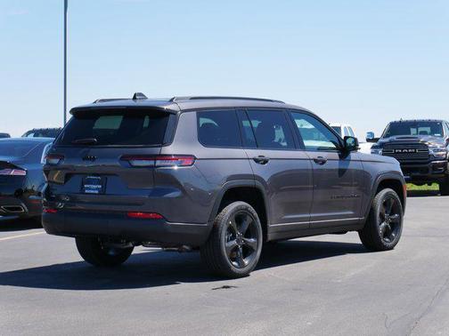 2025 Jeep Grand Cherokee L Altitude