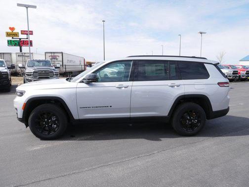 2025 Jeep Grand Cherokee L Altitude