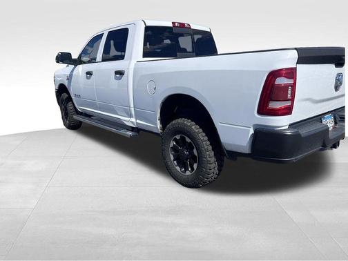 Bright White Clearcoat 2020 RAM 2500 Tradesman Crew Cab 4x4 6'4' Box