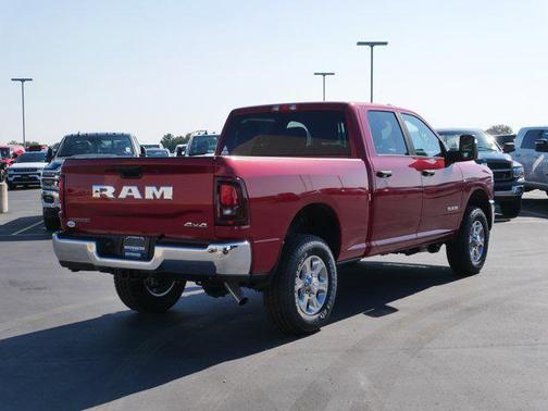 2025 RAM 2500 Big Horn Crew Cab 4x4 6'4' Box