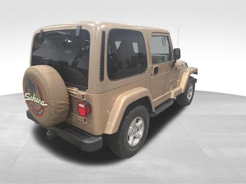 Champagne 2000 Jeep Wrangler Sahara