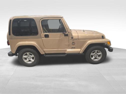 Champagne 2000 Jeep Wrangler Sahara