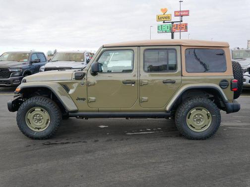 2025 Jeep Wrangler 4xe Willys
