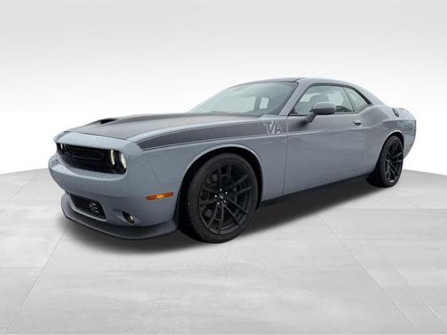 Smoke Show 2022 Dodge Challenger R/T